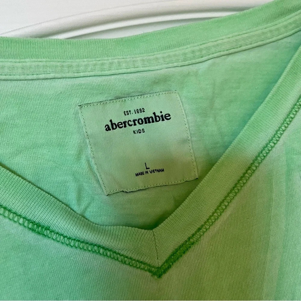 Abercrombie Kids Light Green Long Sleeve Shirt - Girls Size Large - Picture 2 of 3